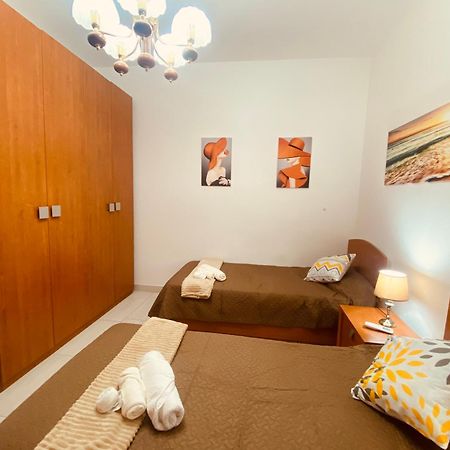 Bugibba Central Modern Apartment 세인트폴스베이 외부 사진