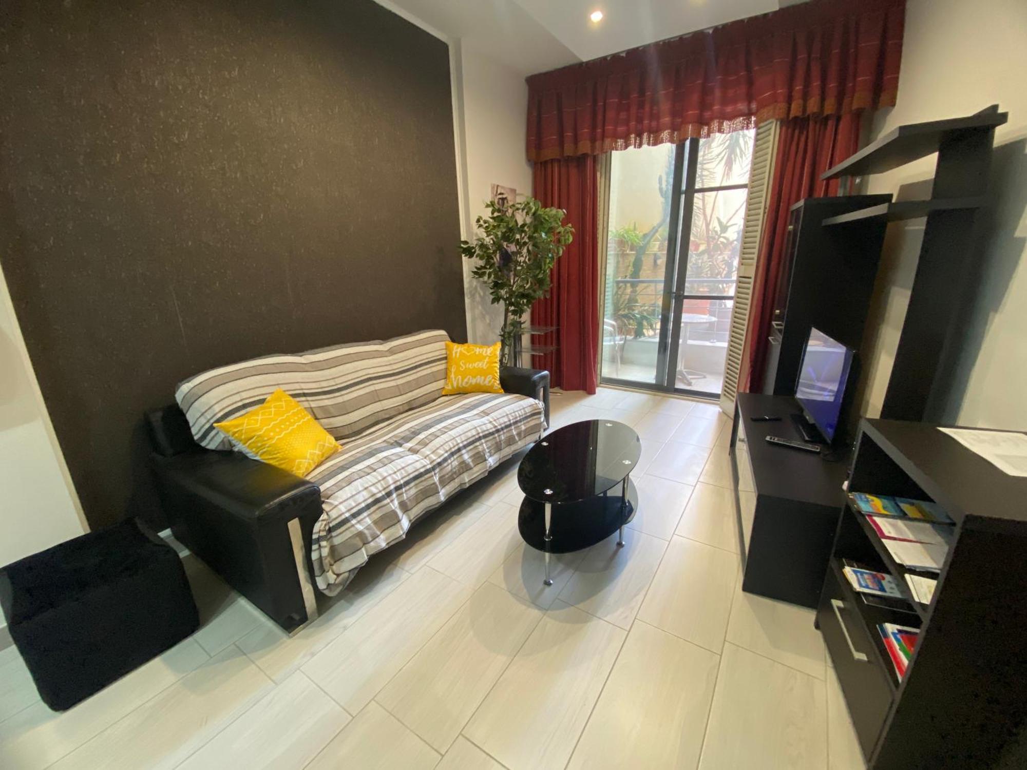 Bugibba Central Modern Apartment 세인트폴스베이 외부 사진